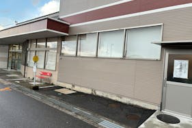 【Aコープたまゆ店】食物販や販促イベントに最適な店頭軒下スペース