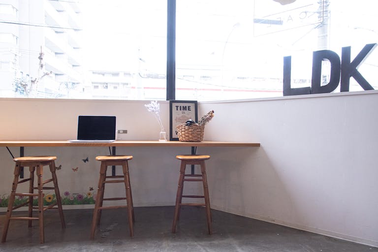 カウンター設備