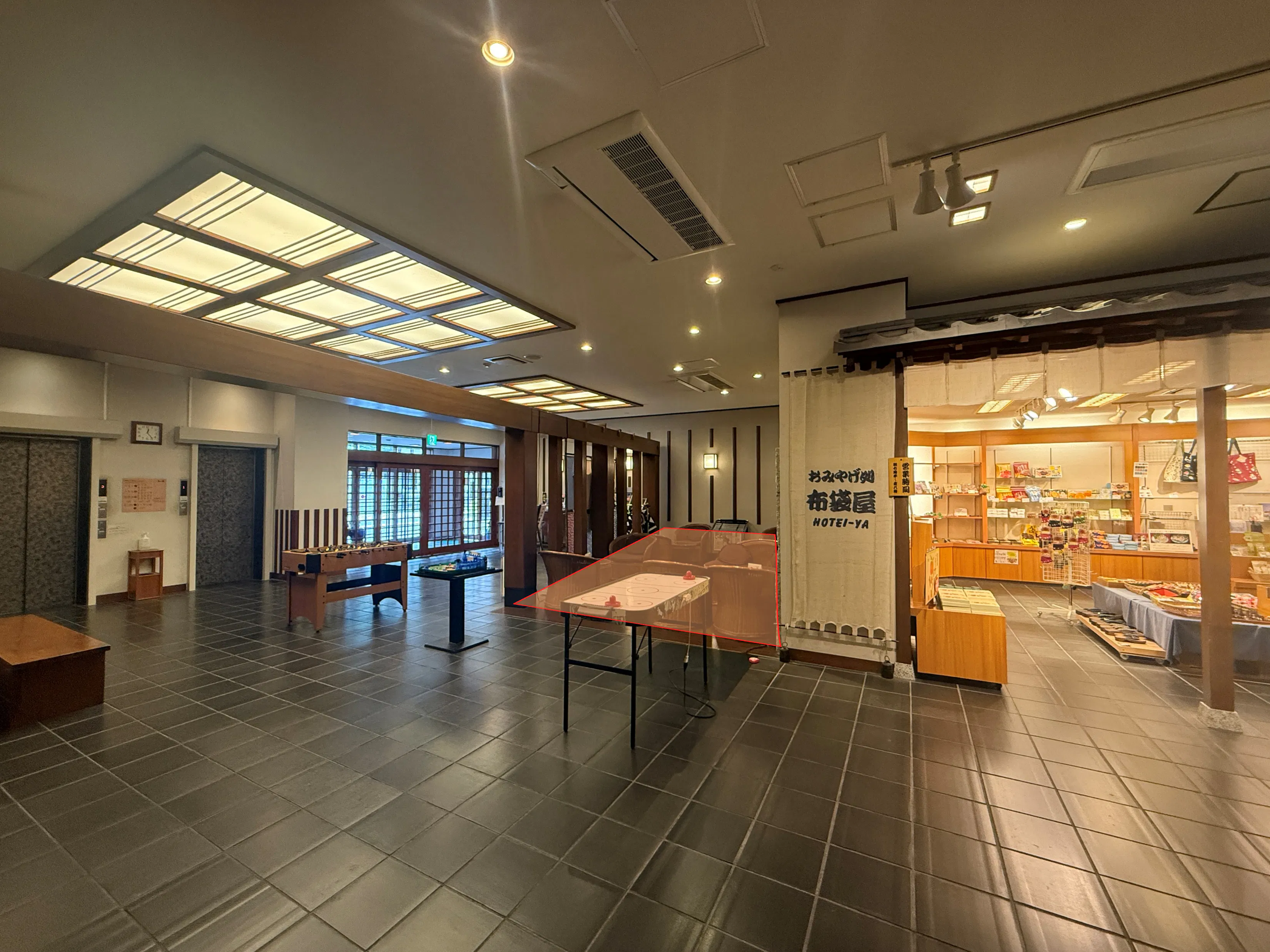 【湯河原温泉おんやど恵】各種プロモーションや物販におすすめ！江戸情緒漂う温泉旅館の1Fロビーを利用したイベントスペース