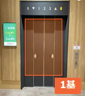 【イオンモール Nagoya Noritake Garden】モール内広告 エレベーター扉