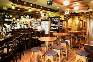 【五反田駅4分】飲食イベントや新製品販促プロモーション等に最適なおしゃれなバーカウンター付きのイベントスペース