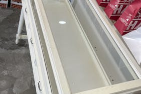 【原宿駅3分】50人以上の行列対応可能。ポップアップストアや展示会、プロモーションイベントに最適な竹下通り付近路面ガラス張りで視認性の高い店舗貸しスペース