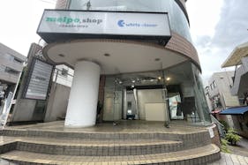 【原宿駅3分】50人以上の行列対応可能。ポップアップストアや展示会、プロモーションイベントに最適な竹下通り付近路面ガラス張りで視認性の高い店舗貸しスペース
