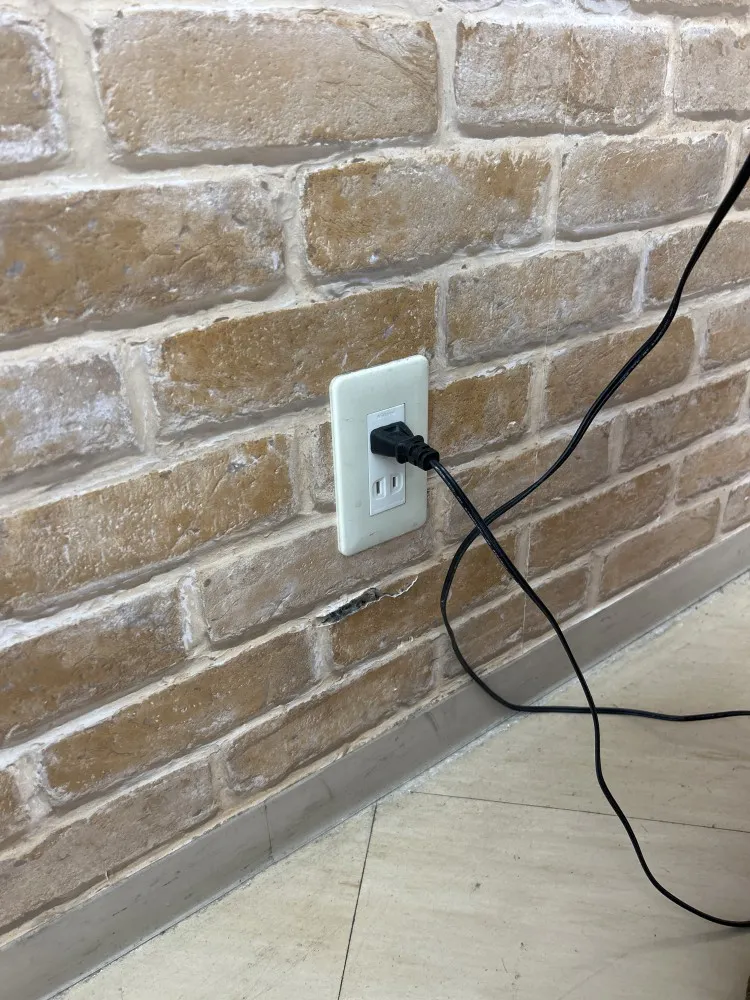 【オークワ生駒菜畑】販促プロモーションに最適な農産側にある催事スペーススペース