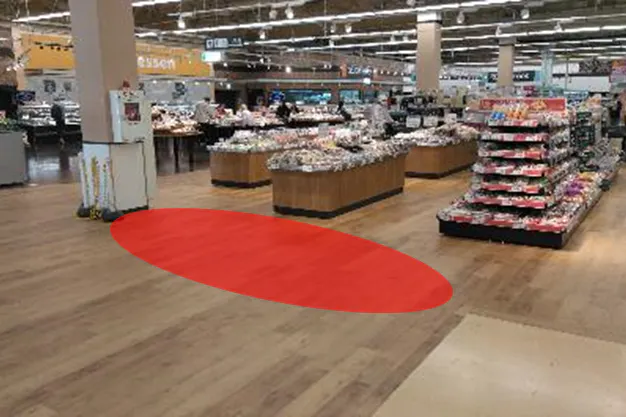 【イオンスタイル矢巾店】各種プロモーションイベントや小規模物販に最適な店舗内イートインスペース付近にあるイベントスペース