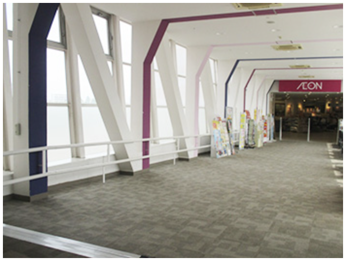 【イオンモール千葉ニュータウン】モール棟3F東ブリッジ