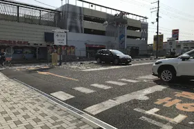【西友 堺福田店】屋外駐車場 プロモーション用途やキッチンカー、物販、食物販のポップアップストアに最適なスーパー屋外軒先の催事イベントスペース