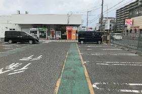 【西友 堺福田店】屋外駐車場 プロモーション用途やキッチンカー、物販、食物販のポップアップストアに最適なスーパー屋外軒先の催事イベントスペース