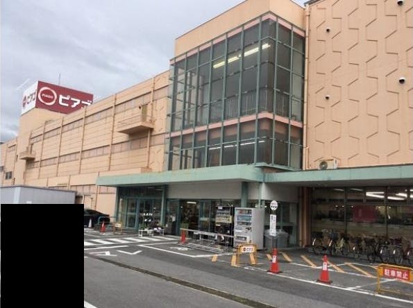 【ピアゴ知立店】販促プロモーションや食物販に最適な1Fエスカレーター横のイベントスペースの画像