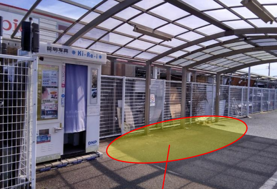 【オリンピック相模大塚店】プロモーションに最適な1F駐車場脇スペース