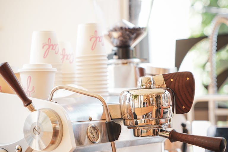 【北参道駅10分】飲食イベントやワークショップに最適なエスプレッソマシンが利用できる設備が充実した飲食店営業・食品製造許可証取得済のイベントスペース(厨房利用なし)の画像2