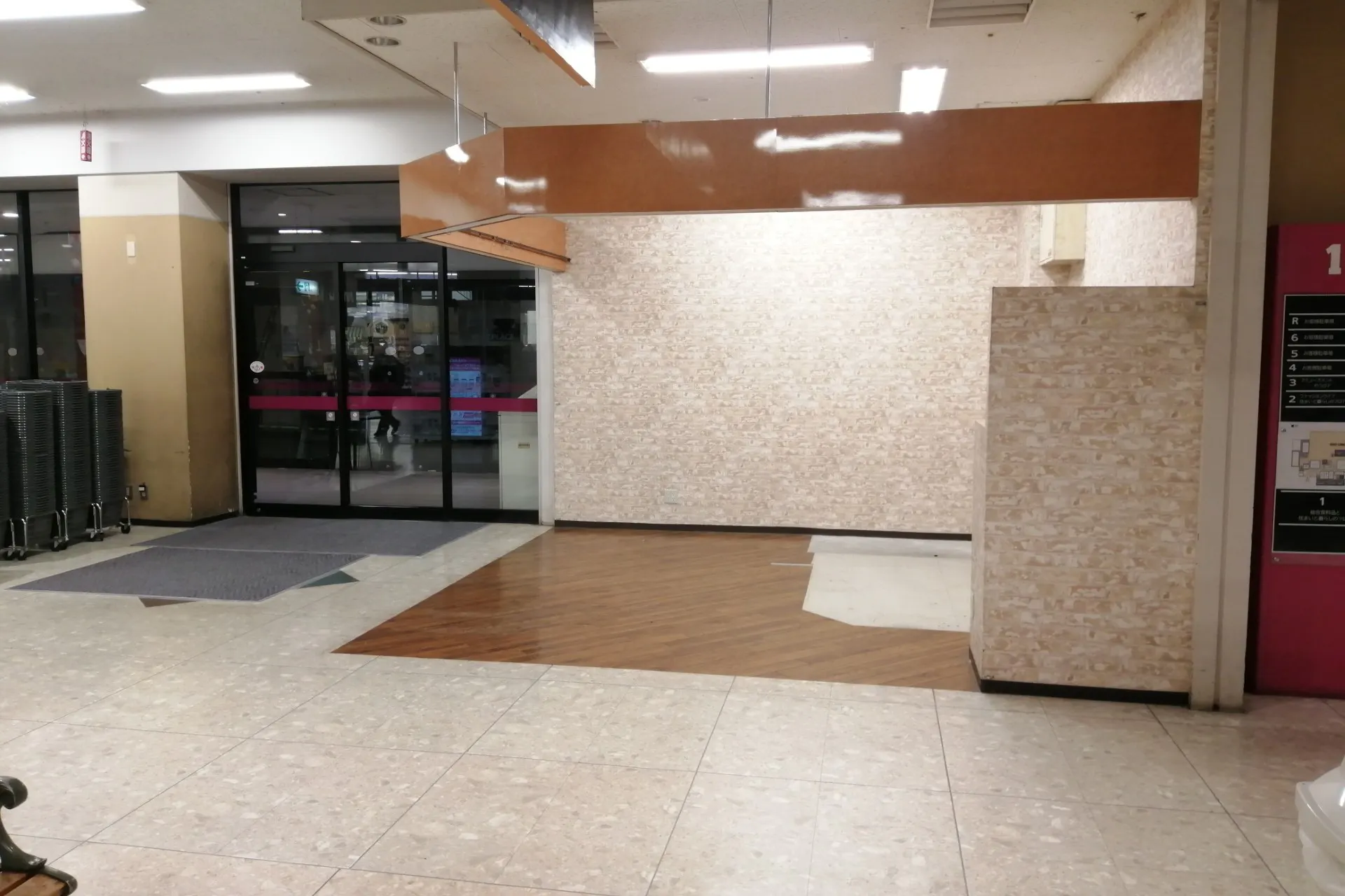 【イオン亀岡】販促プロモーションに最適な1階北入口エレベーター横の催事スペース