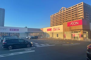 【イオンスタイル千葉みなと】各種プロモーションイベントでの出店に最適な施設出入口前、イートインスペース付近にあるイベントスペース