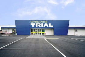 【スーパーセンタートライアル周南店】キッチンカー(調理営業)出店限定/屋外スペース