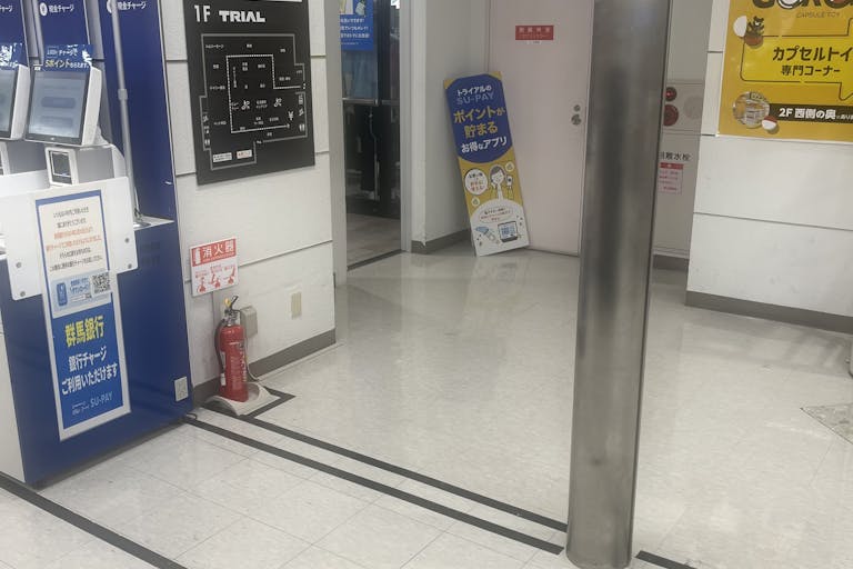 【メガセンタートライアル伊勢崎中央店】③食物販や出張販売に適したエレベーター横スペース(1階東側メイン出入口)の画像3