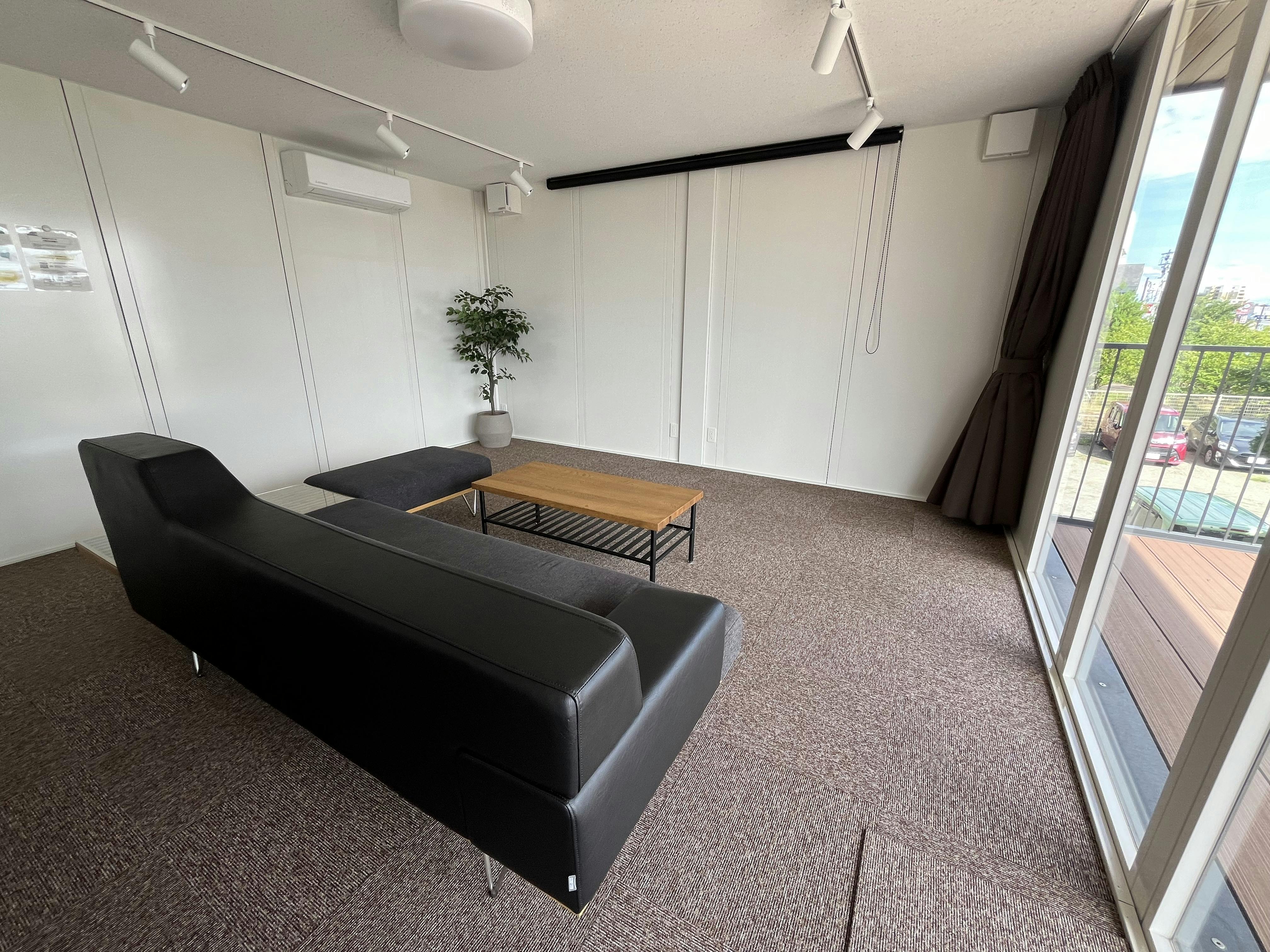 【福島県郡山市】自主企画マルシェやワークショップに最適なお手頃価格のレンタルスペース「Living1」／敷地全体の貸切イベント開催も可能！の画像