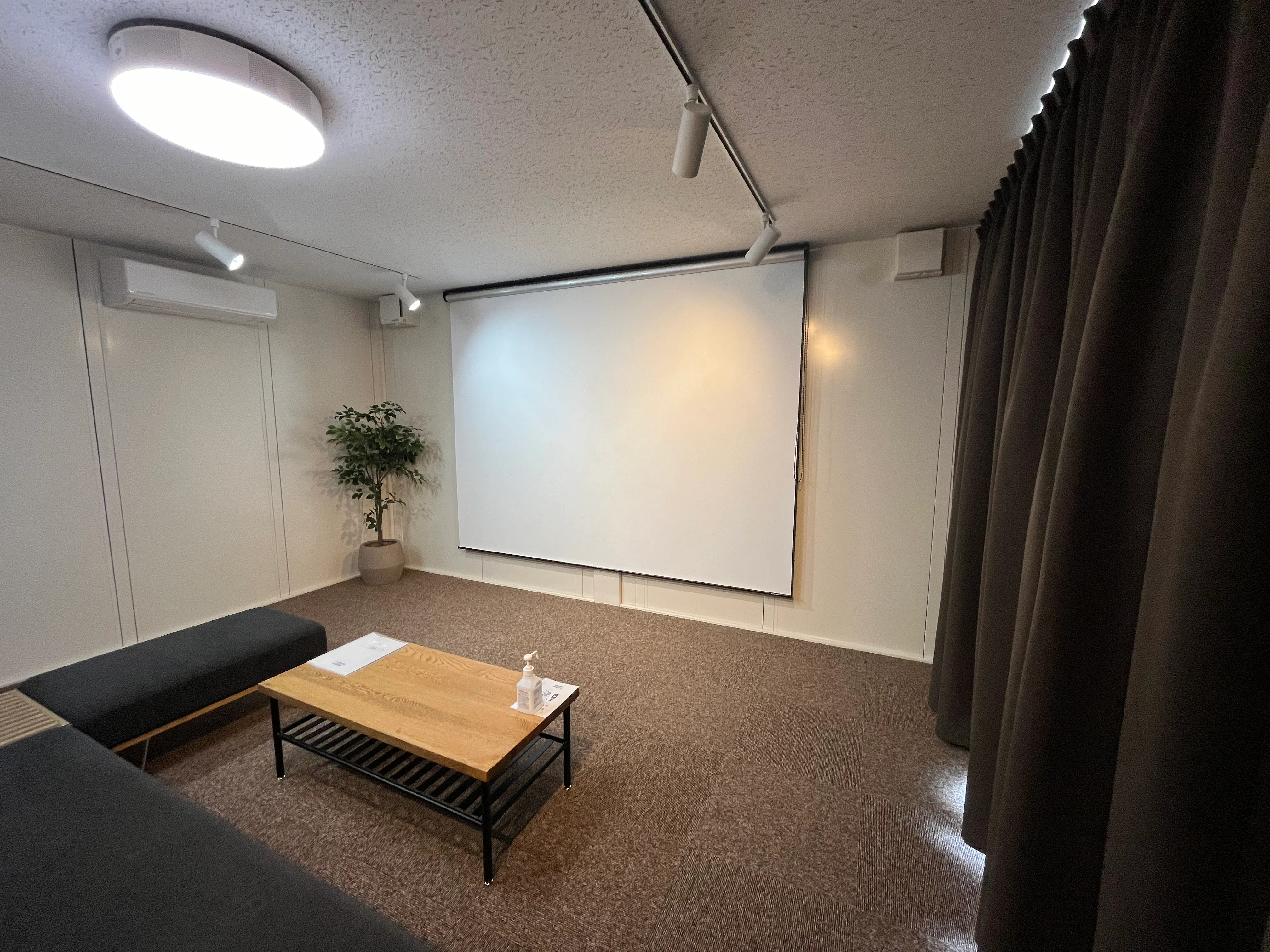 【福島県郡山市】自主企画マルシェやワークショップに最適なお手頃価格のレンタルスペース「Living1」／敷地全体の貸切イベント開催も可能！