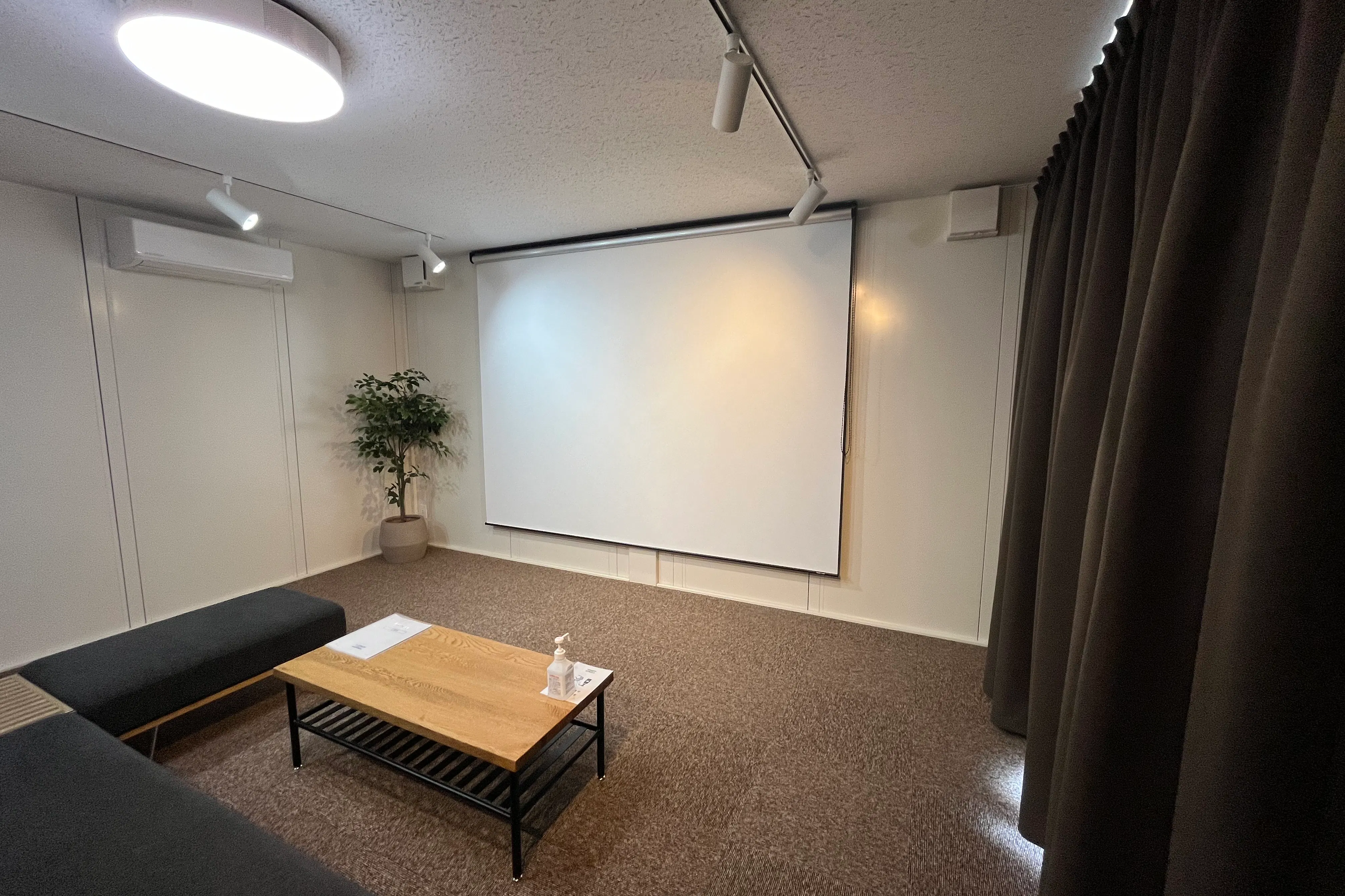 【福島県郡山市】自主企画マルシェやワークショップに最適なお手頃価格のレンタルスペース「Living1」/敷地全体の貸切イベント開催も可能!