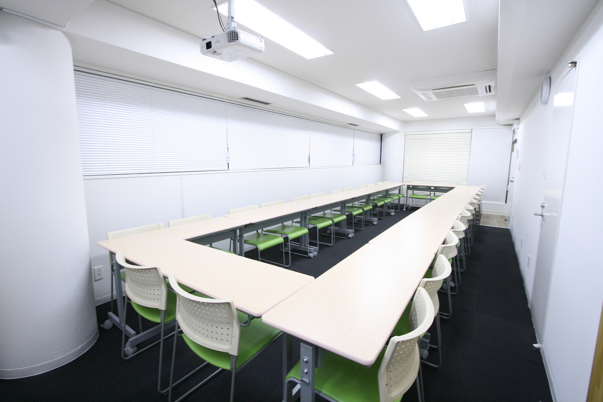 【品川駅3分　1階路面店】展示会やワークショップに適したプロジェクター・演台・WiFi全て無料のイベントスペースの画像22