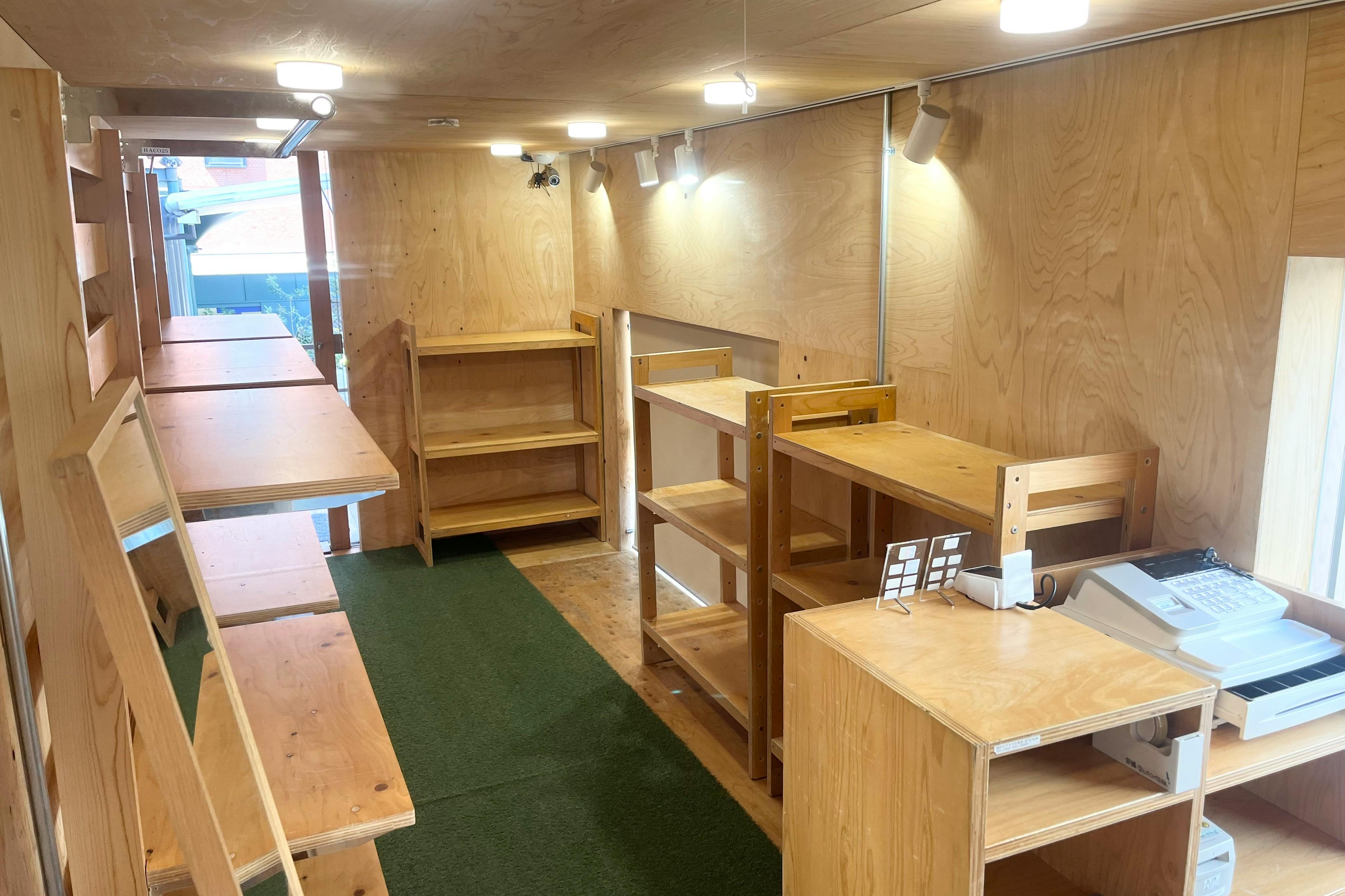 【星が丘テラス】ファッション関係のポップアップストアに最適な住みたい街、上位にランクインするエリアの商業施設内のトレーラーハウス【HACO】