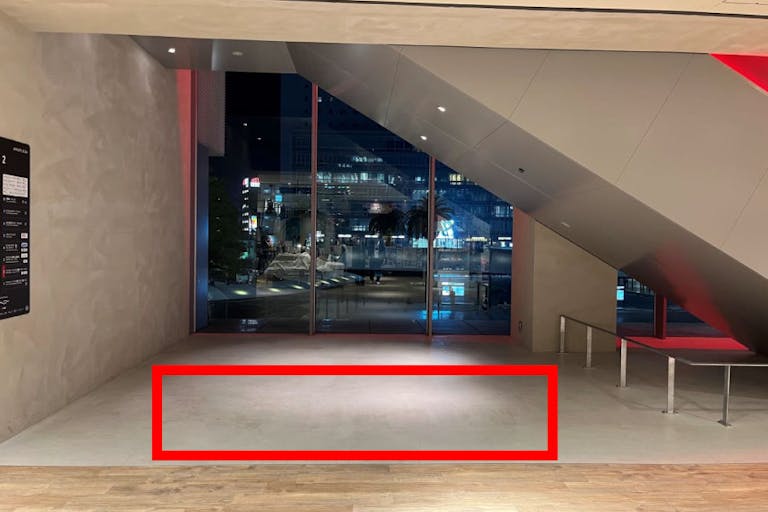 【アミュプラザみやざき】うみ館 ゆったりとした雰囲気で雑貨、サービスのポップアップやプロモーションに最適な3Fエスカレーター下のスペースの画像2